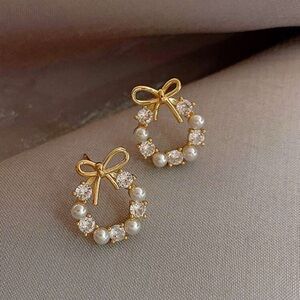Gold Tone Bow Pearl rhinestone Stud Earrings Dainty Statement Earrings